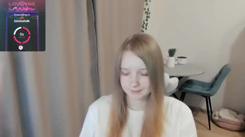 Alya online show from September 10, 8:32 pm