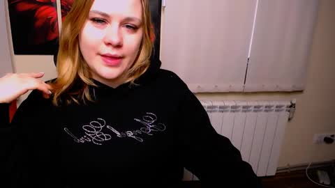 Alisia online show from February 18, 7:32 am