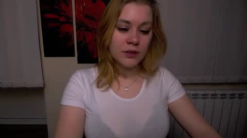 Alisia online show from January 30, 7:50 am