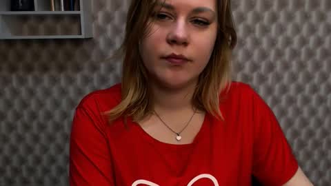 Alisia online show from February 20, 7:55 am