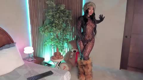 Alison Moon  online show from October 10, 12:05 am