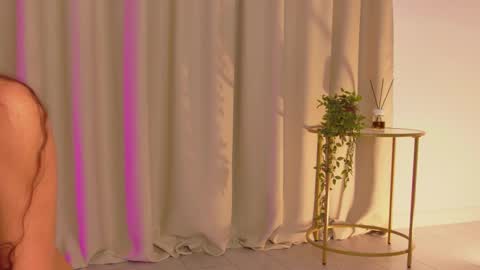 Snapshot of alissa_foxx chatting on October 22, 11:56 am alissa_foxx online show from October 22, 11:56 am