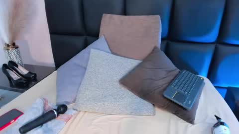 AlissaNix online show from September 28, 1:25 am