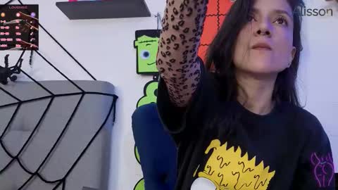 alisson0002 online show from October 18, 7:07 pm