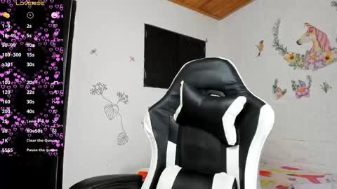 Alisson hoffman05 online show from March 27, 1:00 am