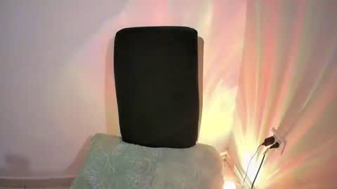 Alix online show from June 30, 6:28 pm