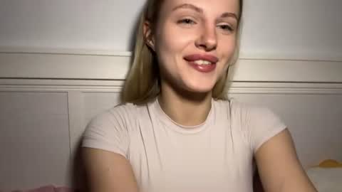Kate online show from July 28, 6:20 pm