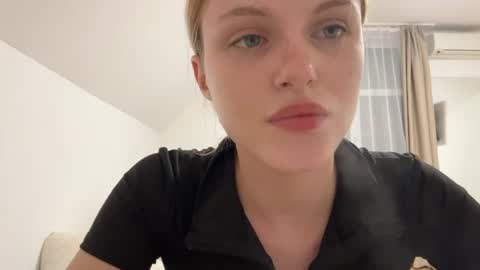 Kate online show from June 26, 8:36 pm