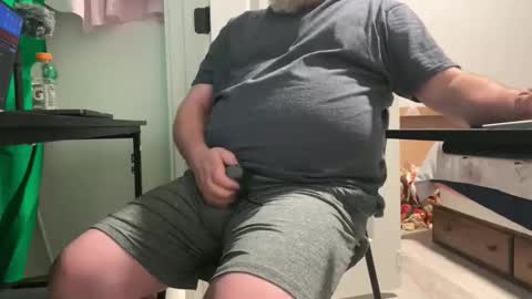 Allergictolove online show from November 30, 11:34 pm