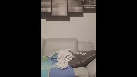 alles594462 online show from April 9, 3:21 am