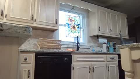 wishlist on bio online show from September 10, 6:31 pm