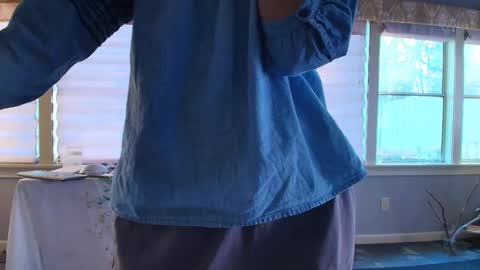 wishlist on bio online show from November 28, 9:11 pm