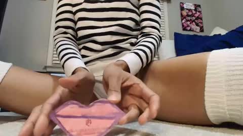 wishlist on bio online show from January 16, 12:08 am