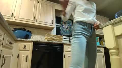 wishlist on bio online show from February 27, 1:09 am