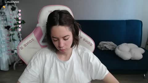 alice online show from June 1, 12:01 am