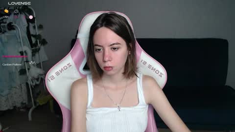 Snapshot of allie_hazie chatting on September 12, 11:51 pm alice online show from September 12, 11:51 pm