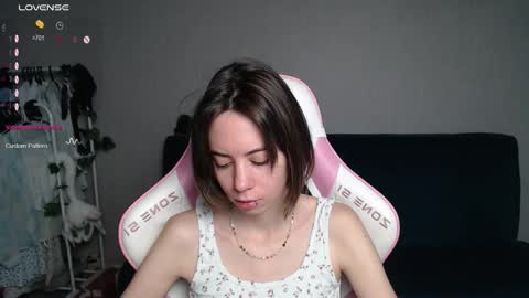 Snapshot of allie_hazie chatting on September 26, 9:56 pm alice online show from September 26, 9:56 pm
