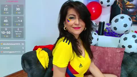 Aliie  online show from September 9, 1:33 pm