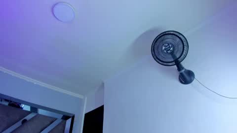    online show from February 27, 1:49 pm