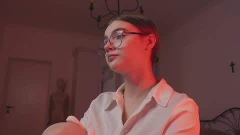 ALOTROPP NOT BABY online show from May 22, 7:20 pm