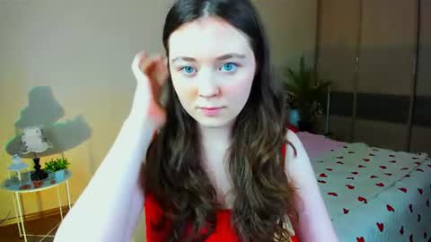 alluringeyess online show from July 15, 12:43 pm
