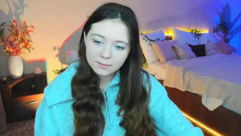 alluringeyess online show from October 19, 4:39 am