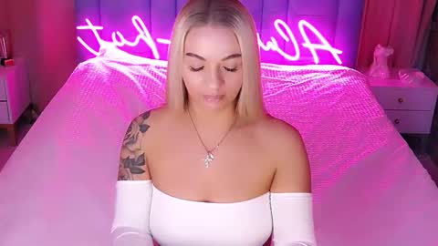 AlwaysHot online show from November 26, 2:53 am