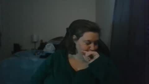 Snapshot of ally12334 chatting on January 25, 12:27 am ally12334 online show from January 25, 12:27 am