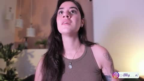 Ally  online show from November 25, 3:38 am