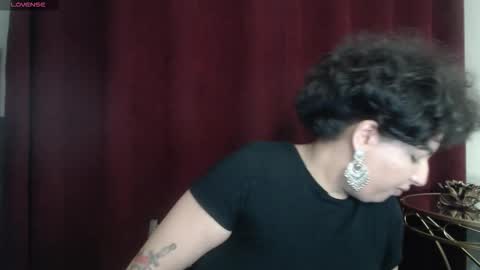         online show from September 9, 7:14 pm