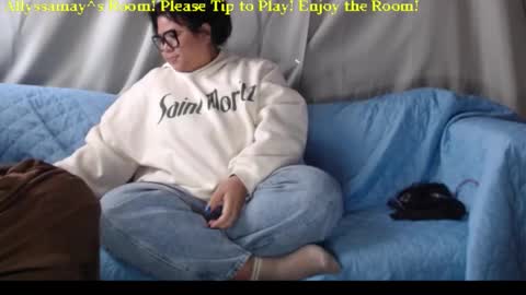 Allyssamay online show from February 9, 10:08 am