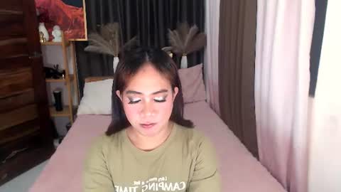 almira_scott online show from June 10, 7:24 pm