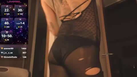 luca or garu D online show from November 1, 1:17 am