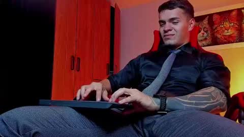 alpha_dominus_ online show from September 15, 4:25 am