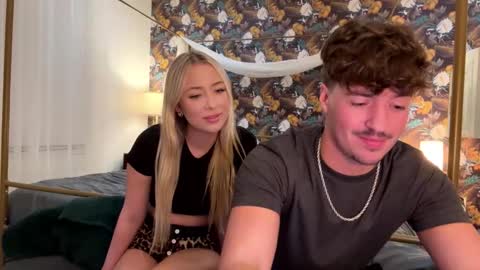 Luke and Maddie online show from January 16, 4:32 am