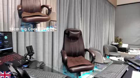 alpha_uk_boss online show from April 30, 8:57 pm
