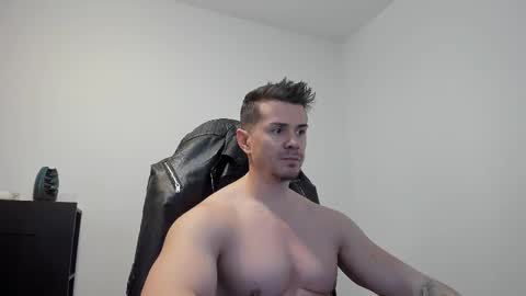 LeatherMaster online show from November 6, 9:12 am