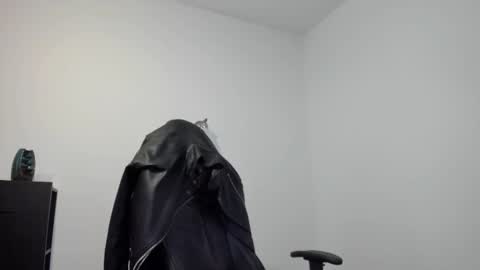 LeatherMaster online show from October 7, 10:22 am