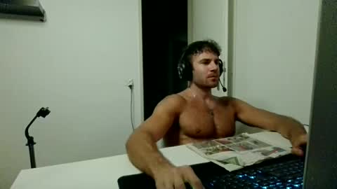 alphah_hunk online show from June 20, 8:26 pm