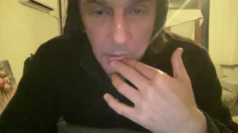 AlphAndre online show from February 21, 6:48 pm