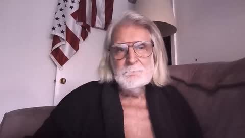 AlphaUniform online show from February 22, 5:37 pm