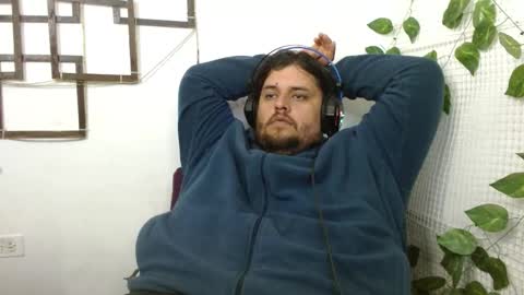 Snapshot of altairstudiosboy chatting on October 16, 2:49 pm Jhosep online show from October 16, 2:49 pm