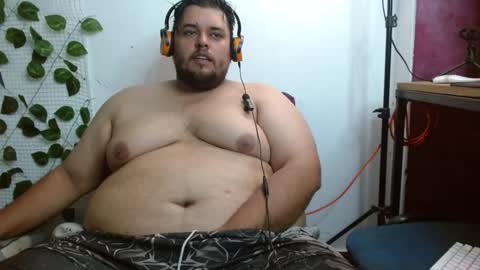 Snapshot of altairstudiosboy chatting on February 8, 11:44 am Jhosep online show from February 8, 11:44 am