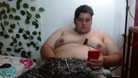 Snapshot of altairstudiosboy chatting on February 14, 2:44 pm Jhosep online show from February 14, 2:44 pm