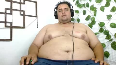 Snapshot of altairstudiosboy chatting on September 11, 12:28 pm Jhosep online show from September 11, 12:28 pm