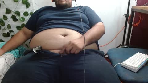 Snapshot of altairstudiosboy chatting on February 5, 7:53 pm Jhosep online show from February 5, 7:53 pm