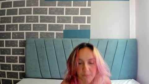 Snapshot of alterego1__ chatting on October 6, 12:34 pm Alter  online show from October 6, 12:34 pm