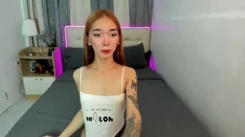 Andrea online show from April 11, 4:33 pm