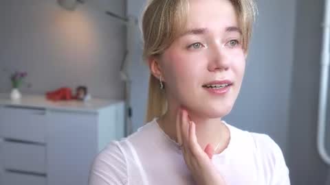 Amelia NEXT STREAM  online show from July 14, 2:22 pm