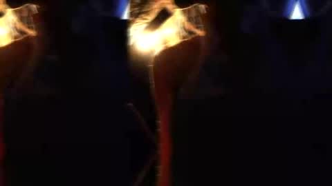 Alvuwka online show from November 3, 4:30 pm